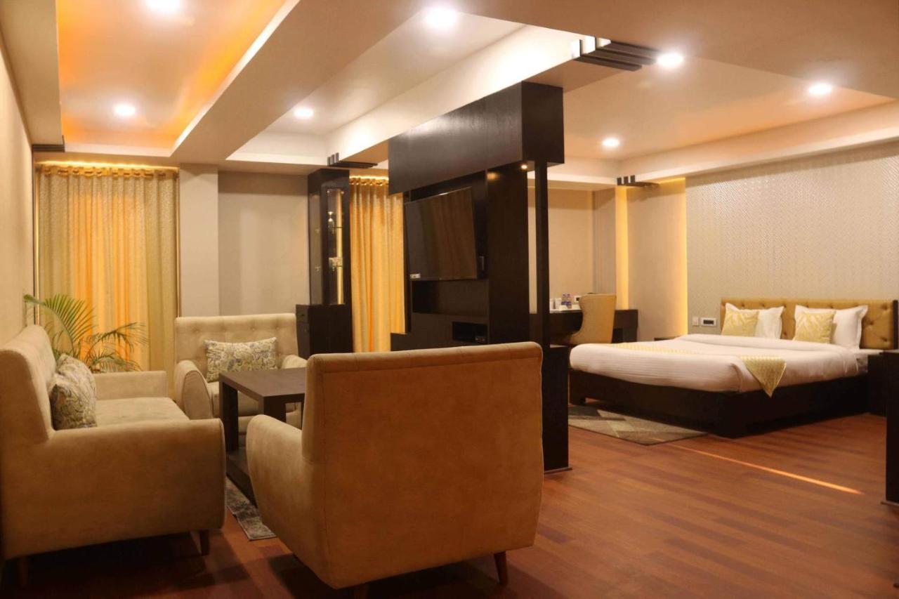 Hotel The Kalyaniz Gauháti Kültér fotó